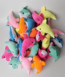 50pcslot 10cm Dolphin Keychains Mini Plush Pillows Key Ring For Birthday Event Party Kids Party Gunsten Fashion hanger Key Chain 5518630