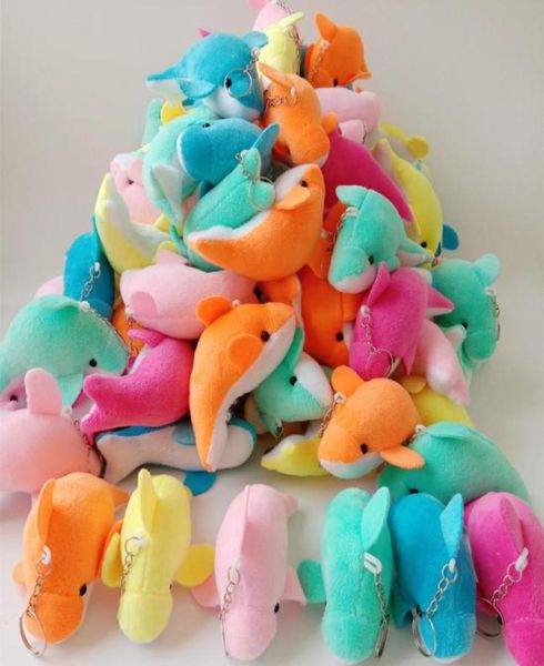 50pcslot 10cm Dolphin Keychains Mini Anneau de clé en peluche pour une fête d'anniversaire pour enfants Party Fashion Pendant