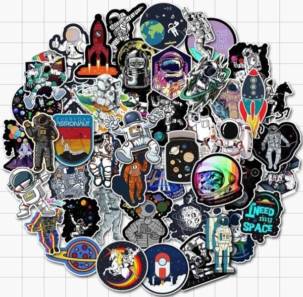 50pcslot astronaute Cartoon autocollants pour les ventilateurs spatiaux StickerBomb ordinateur portable guitare skateboard voiture de voiture à bagages étanche.