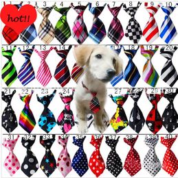 50pcslot Pet Dog Bow Back Mix 40 Colors Hadmed Pet Ties de perros Ajustables Bow Supplios de aseo de cuello de gato8903919