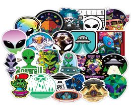 50PCSlot UFO Alien Astronaut Rocket Waterdichte stickers voor laptop skateboard gitaarauto fiets motorfiets PS4 telefoon notebook decal7357893