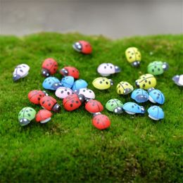 50Pieces/Pack Mini Resin Ladybug Garden Potten Miniatuur Planten Decoratie Fairy Figurines MICRO LANDSCHAP CRAFDS 220426