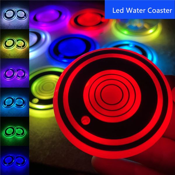 Tapis de dessous de verre lumineux Led pour voiture, 50 ensembles, 7 couleurs, support de décoration d'ambiance lumineuse RGB, chargeur Usb, coussin d'eau pour voiture