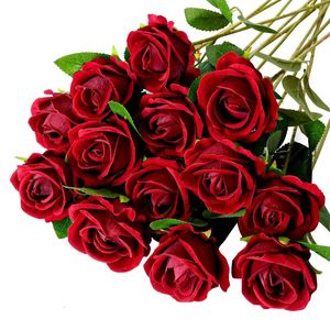 510Pcs Belle Velve Artificielle Rose Fleurs De Mariage Maison Table Décor Long Bouquet Organiser Fausse Plante Saint Valentin Présent 240228