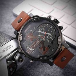 52mm Big Case Quartz Horloge voor Mannen Classy Mens Polshorloges Waterdicht Dual Time Displays Militaire Relogio Masculino Male Clock 210407
