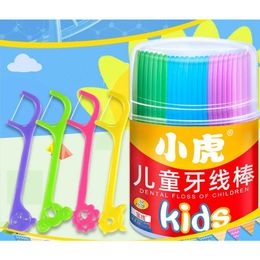 52pcs / boîte High-Thin Stick Stick Children's Cartoon Plastic Plastic Pack Family Pack Détails Nettoyage Détraves