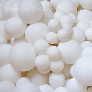536 inch witte ballonnen bruiloft latex helium matte ronde ballon engageme verjaardagsfeestje baby shower globos decoratie 240514