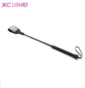 53 cm de longueur noir en cuir PU Rivet sexe fouet équitation récolte fessée Paddle jouets sexuels produit Flogger pour Couple adulte jeux de sexe Y181001790620