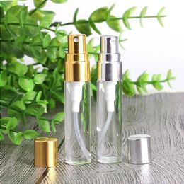 540pcs lot de lot clair en verre amblain floues de pulvérisation 5 ml avec des couvercles clairs en argent doré pour le parfum cosmétique avec un atomiseur de brouillard fin DH SVIT