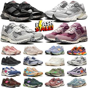 550 chaussures de course pour hommes femmes 9060 baskets noires Castlerock Quartz Blue Blue Haze White 2002r Sea Salt 990 MENS TRACER