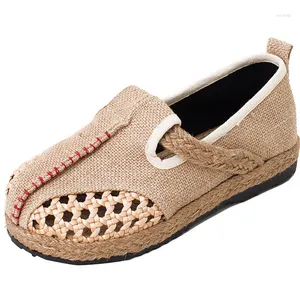 Chaussures tendance en lin pour femmes, chaussures de marche respirantes, plates et rondes, Mianma Folk, en toile, pied creux creux, 560