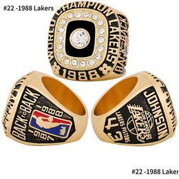 56 stuks 1967 tot 2023 basketbal team kampioenen kampioenschap ring trofee met houten display box set sport souvenir mannen vrouwen fan brithda dhdpr