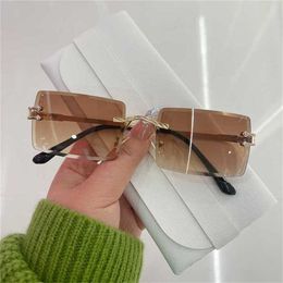 58% Zonnebrillen Groothandel Nieuwe Randloze Zonnebril Getinte Frameloze Brillen UV400 Vintage Transparante Rechthoek Y2K Brillen Tinten voor Dames Heren