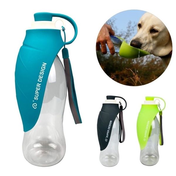 Botella de agua portátil para perros y mascotas, cuenco de viaje con diseño de hoja de silicona suave de 580ml para cachorros y gatos, dispensador para beber al aire libre 211103285q