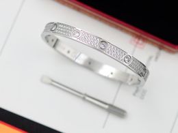 5A Bracelets Catier Love Bracelet de mariage pavé de diamants dans la collection iconique pour femme avec sac à poussière Taille de la boîte 16/19 Fendave