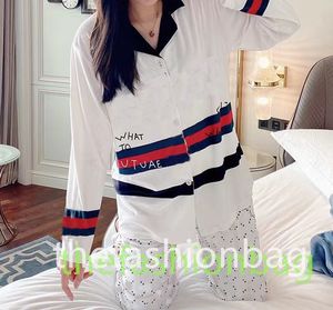 5A-KLASSISCHE Designer Letter Print Dames Pyjama Homwear Set Winter Velvet pyjama met lange mouwen