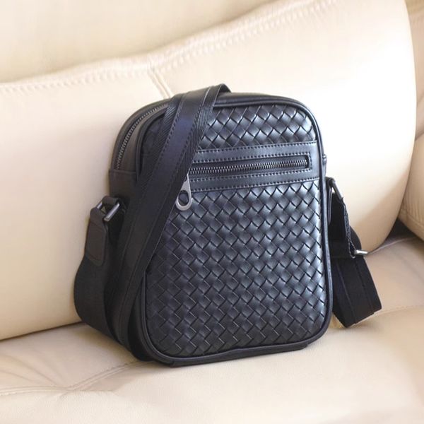 5A Designer Sac à épaule mouton en cuir haut de gamme Luxury Luxury Messer Messer Messenger Sac de mode de mode minimaliste noir Authentic Leather Weave 2023 NOUVEAU