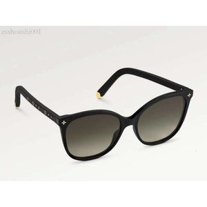 5A Eyeglass L Z1657E My Momogran Light Cat Eyewear Discount Designer Sunglasses Femmes Acetate 100% UVA / UVB avec boîte de lune
