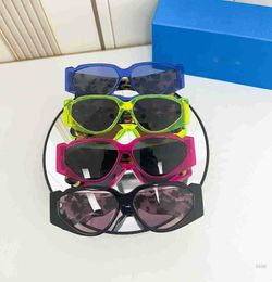 5a Eyewear Fenty Off Record Eyeglasss Discount Designer Sunglasses pour les hommes acétate 100% UVA / UVB CEOBLE AVEC LES VERRES BOX BOX FENDAVE