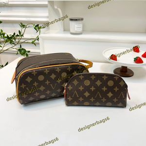 Sac de toilette king size hommes très grands sacs de lavage des concepteurs luxueux maquilleurs de toilette cosmétique femme maquilleur de beauté cochette accessoires de fleur marron couleur