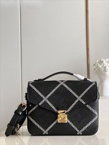 5A Luxurys Designer Women Shoulder Bags Messenger Portemones Handtas Wallet Woman Classic Fashion veel stijl en een Golden Buckle Crossbody Bag