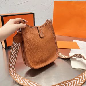 5a Mirror Quality Designer Echte lederen tas Women Handgemaakte wax draad koehide handtassen brede riem tote Postman Cross body luxe modezakken portemonnees portemonnees