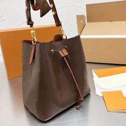 5A Neonoe MM Épaule Cordon De Luxe Portefeuille Sacs À Main Bandoulière Designer Sac Femme Sac À Main Sacs À Bandoulière Designers Femmes Luxurys Sacs À Main M44020 Sacs Seau