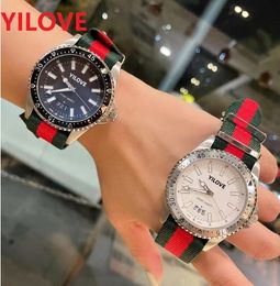 5A qualité Top modèle Mode Montres De Plongée 38mm Casual Bee Hommes Femmes Montre-Bracelet En Acier Inoxydable 316L Boîtier En Nylon Tissu Horloge Montre De Luxe Cadeaux