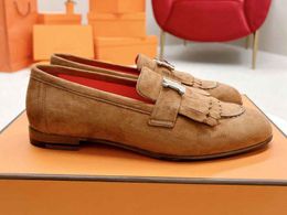 5A Schuhe HM5652350 Royal Loafer Wildleder Kleid Loafers Rabatt Desinger Schuhe für Frauen Größe 35-40 Fendave