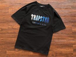 5A Trapstar Mens Tshirt et shorts Fashion décontractée Broidered Set Sleve Tops Letter Cotton