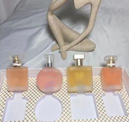 5A Groothandel Lady Parfumset Geschenkdoos Vrouw Mademoiselle Parfumgeur 4 Flessen 25ml Bleu EAU tendre Chance Coco Spray Blijvende Designer Keulen Parfums