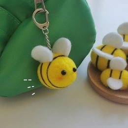 5 cm kawaii honeybee wol vilt sleutelring pluche dieren sleutelhanger vilt vilt poppen sleutelhangers tas hanger voor meisjes vrouwen miniatuur bijen