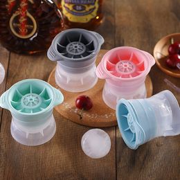 5 cm Round Ice Ball Maker Whisky Ice Hockey Moule Silicone 2 pouces Big Ice Cube Maker Grand plateau de boule de glace Clear Bar Cocktail Tools