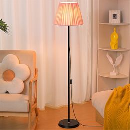 Accesorio de lámparas de 5 pies para la sala de estar, lámparas de pie modernas con lámpara de tela, lámpara alta minimalista con interruptor, dormitorio, oficina E27 E26 EE. UU. Enchip (bombilla no incluida)
