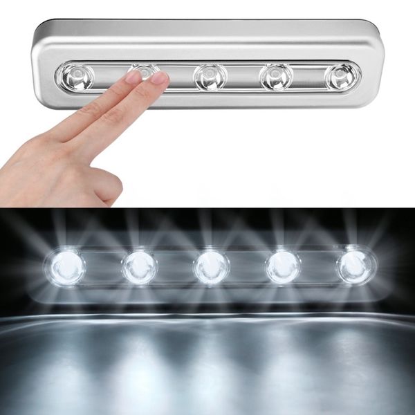 5leds Strip Hand Press Light Armario de armario Lámpara Led debajo del gabinete Luz de la noche para las escaleras de armario Iluminaciones de cocina