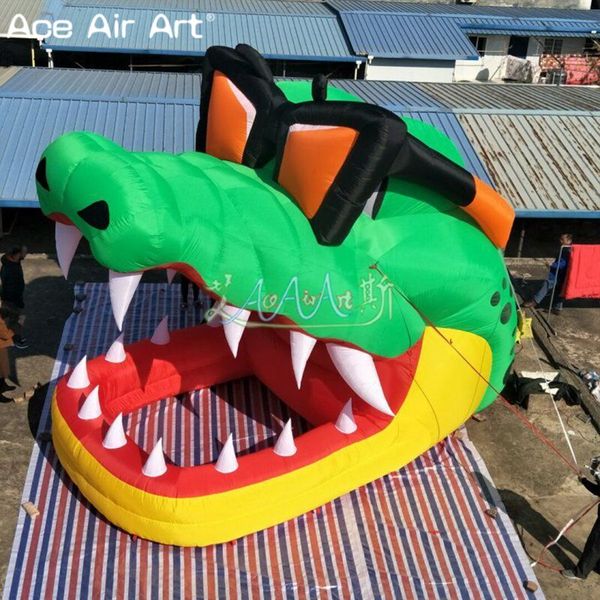 Tête de crocodile gonflable personnalisée 5m 16,4 pieds, stand de dj, station de concession de table de bar avec grande bouche, vente en gros