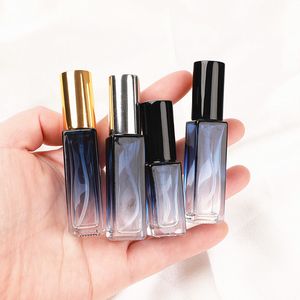 Flacon vide en verre bleu dégradé carré de 5 ml 9 ml avec buse en aluminium pour sous-emballage de parfum