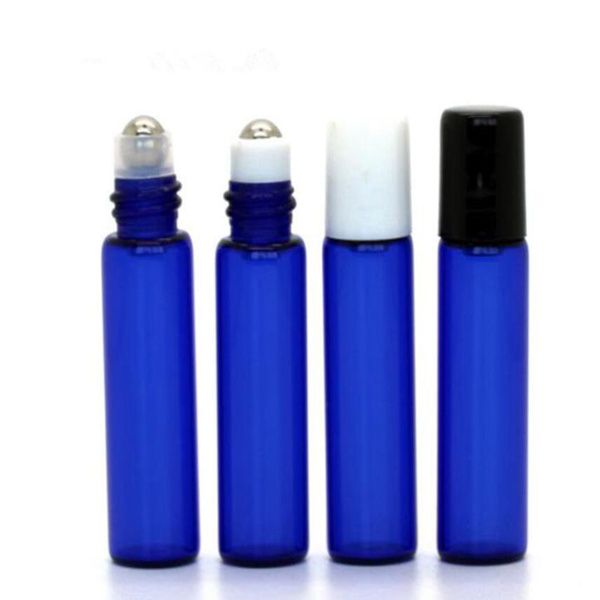 le petit pain en verre bleu du parfum 5ml met en bouteille le rouleau d'huile essentielle d'Aromatherapy sur des bouteilles