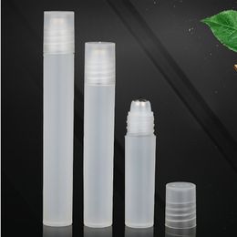 5 ml de bouteille de perle vide bouteille en plastique rechargeable avec rouleau en acier inoxydable est très adapté pour le parfum d'aromathérapie à l'huile essentielle