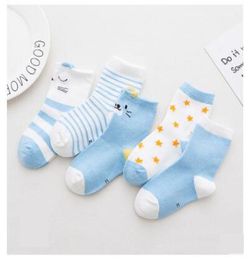 5pairlot Springautumn Nieuwe Kids Cotton Socks BoygirlbabyInfant Fashion Stripe Cartoon Sports Socks For Children Gifts CN Hall2720670