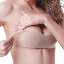 5PC Push Up Sujetador sin tirantes invisible Sujetadores autoadhesivos de silicona Cubierta de pezón Pechos grandes reunidos Bralettes Ropa interior Boda nupcial Y220725