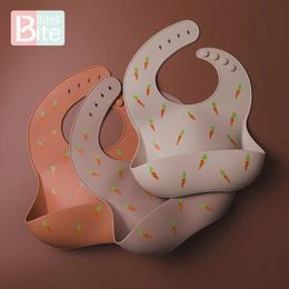 5pc Silicone Bibs Baby Feeding Table Varelle Salive serviette imperméable Kid Bandana Burp Tissu bave d'écharpe infirmière Cadeaux 240422