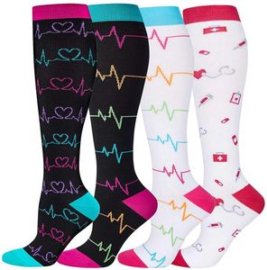 5PC Chaussettes Bonneterie 58 Styles Nouvelles Chaussettes De Compression Fit Infirmières Médicales Œdème Diabète Varices En Plein Air Hommes Femmes Running Randonnée Chaussettes De Sport Z0221