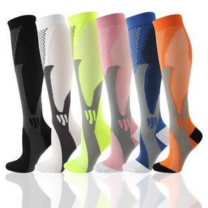 5PC Chaussettes Bonneterie Chaussettes De Compression Hommes Femmes Courir Athlétique Médical Grossesse Soins Infirmiers En Plein Air Voyage Football Respirant Adulte Chaussettes De Sport Z0221