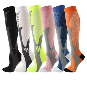 5PC Calcetines Medias HYSAIXIA Hombres Calcetines de compresión Correr Baloncesto Varicosas 2030 Mmhg Medias de compresión de rodilla Calcetines de maratón Unisex Mujer Nylon Z0221