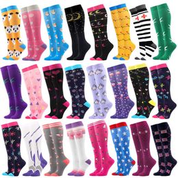 5PC Chaussettes Bonneterie HommesFemmes Compression Chaussettes Jambe Soutien Stretch Extérieur Respirant Mignon Renard Lune Étoile Genou Haute Chaussette Chirstmas Cadeau Z0221