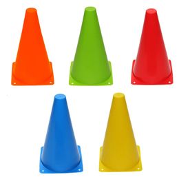 5pcs 23cm de football Cônes de formation 9inch Signe de foot