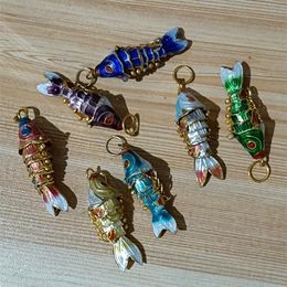 5 uds 4cm hechos a mano realistas Sway Koi Fish Charms DIY fabricación de joyas Charm Cloisonne esmalte Lucky Carp colgante pendientes pulsera268Z