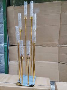 5pcs 8heads Gold Acrylique Candle Pilier Bougies Metal Stand pour la décoration de scène de mariage passerelle