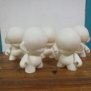 5 pièces figurines de jouet d'action 4 pouces Kidrobot Munny blanc blanc bricolage vinyle PVC enfant Figure non peinte poupée monde poupée Toy2R 10 cm H